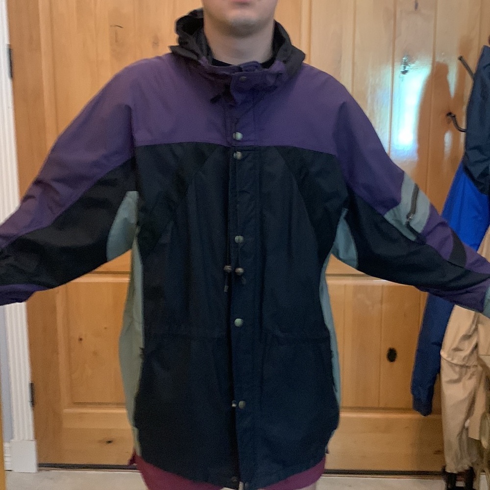 Vintage Ballistic by White Sierra Hooded Snow Rain Jacket. Size L‎